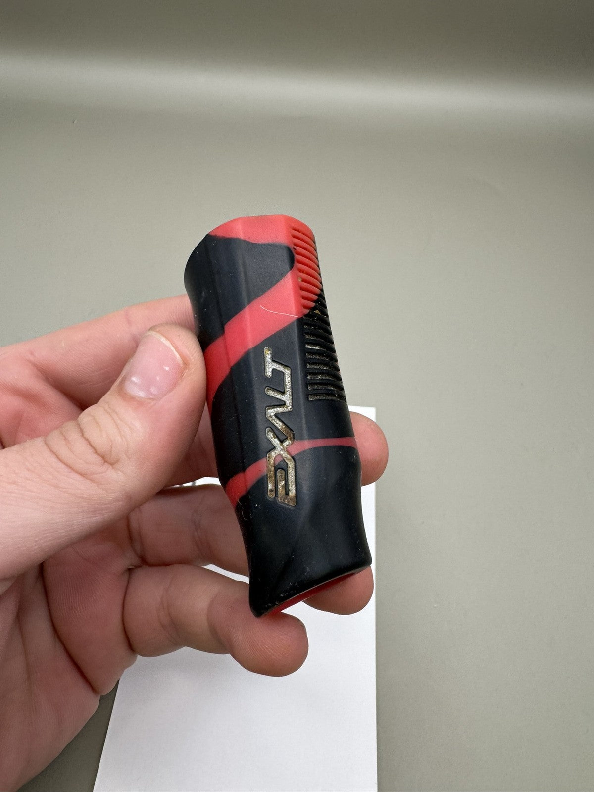 DLX Luxe 1.0/2.0 HPR Cover Black Red Exalt