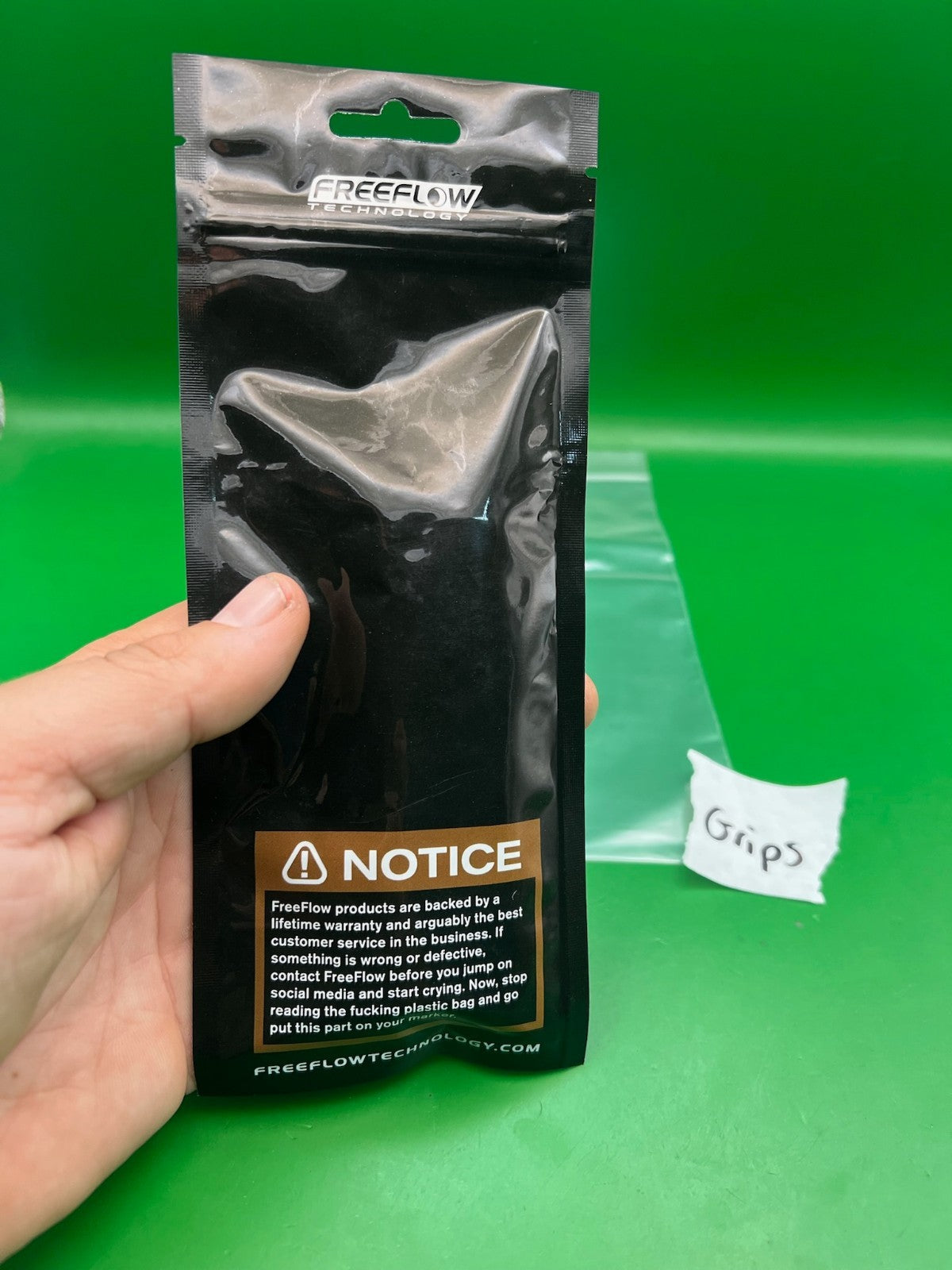 Freeflow Technologies Grips Black