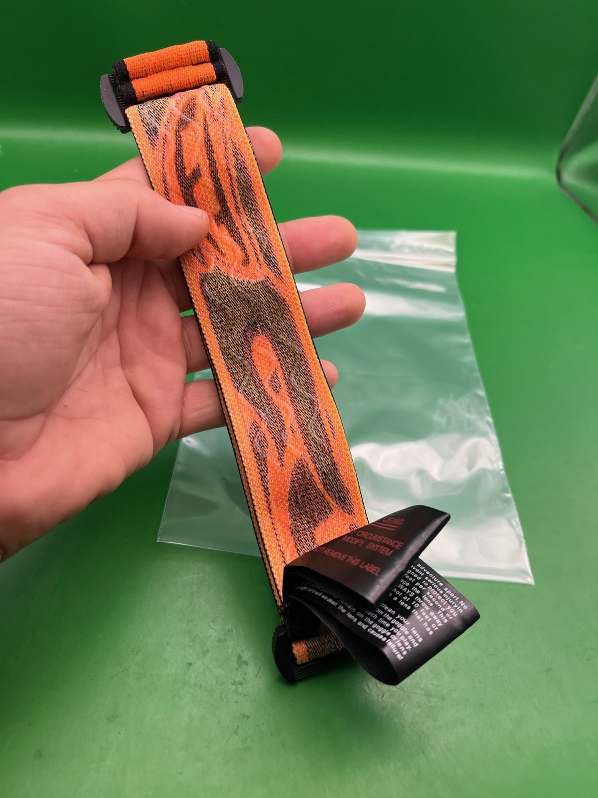 JT PB Proflex Strap Black/White