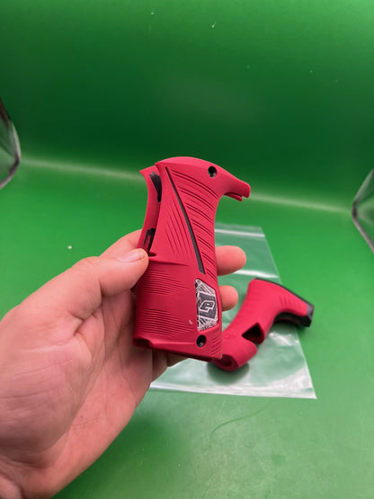 Planet Eclipse Lv1.6 Grip Panels Red Black