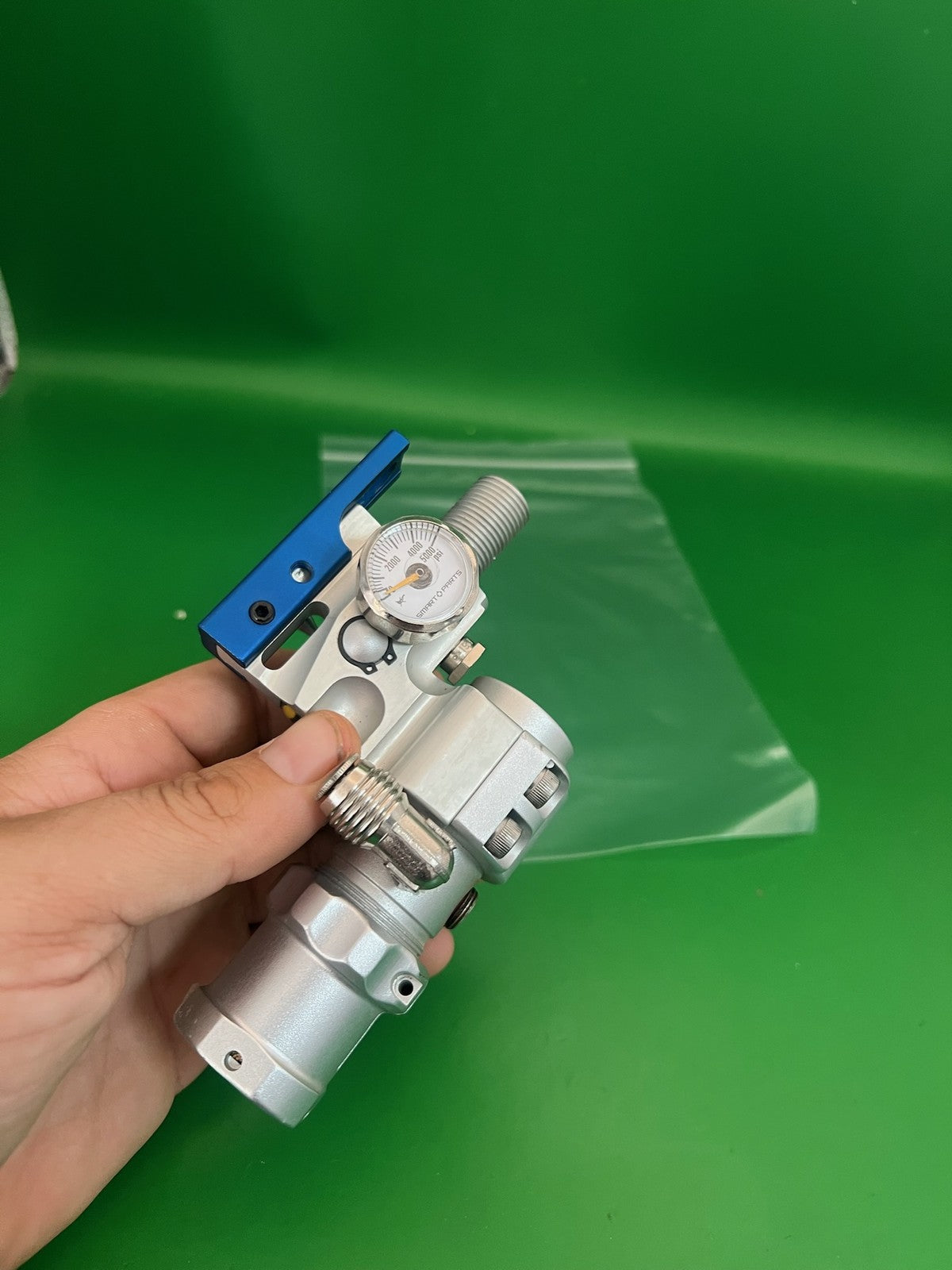 Smart Parts Max-Flo Tank Regulator Silver Blue Aluminum HPA