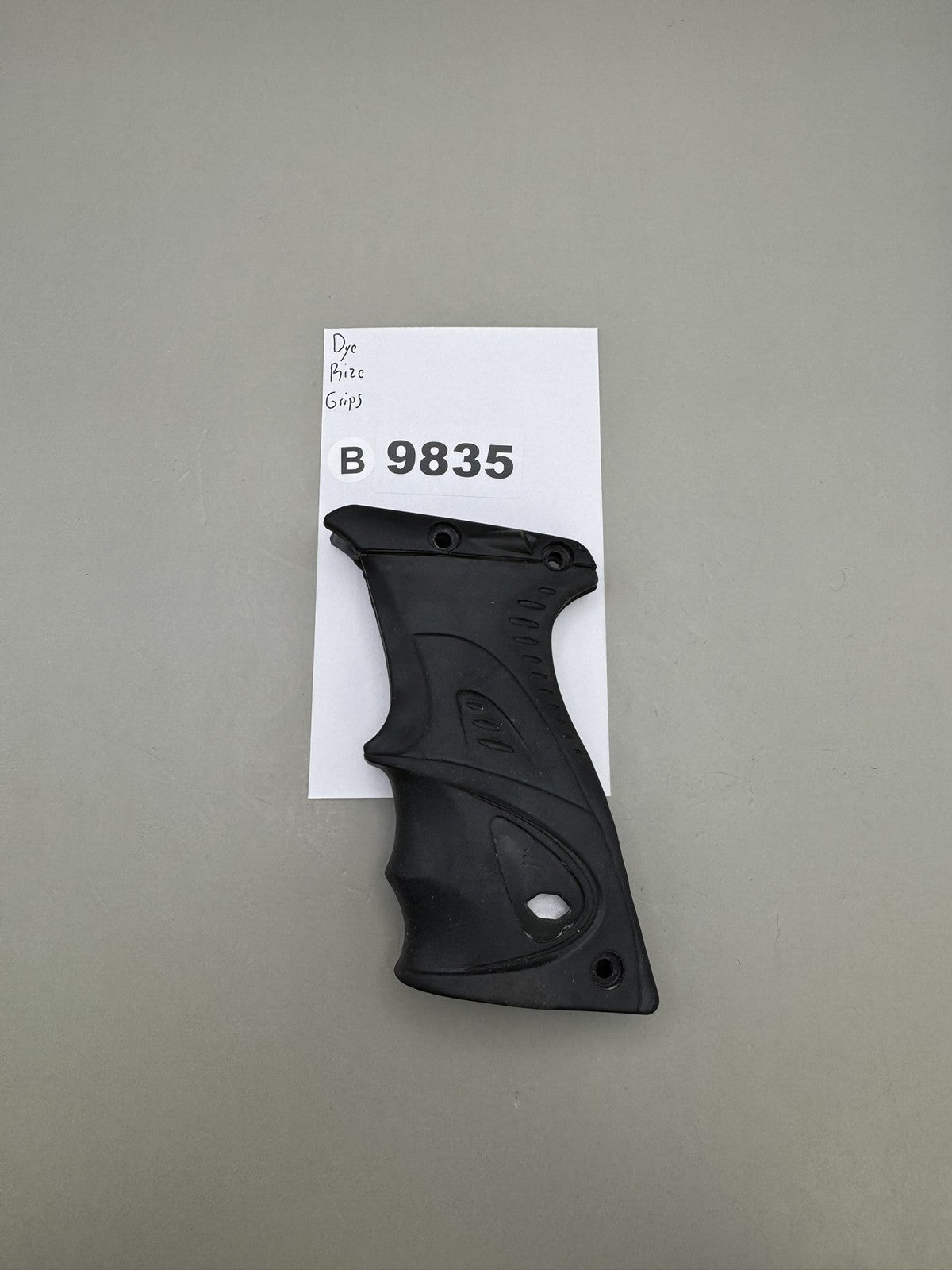 Dye Rize Grips