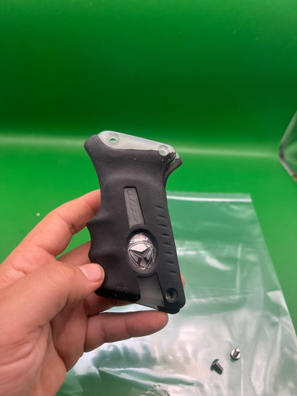 Dye DM Sticky Grips