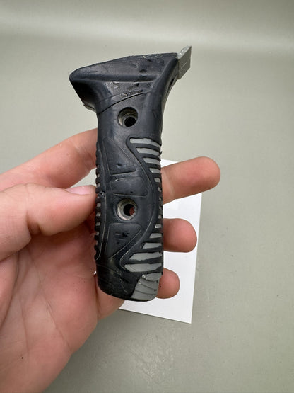 Empire Vanquish Foregrip