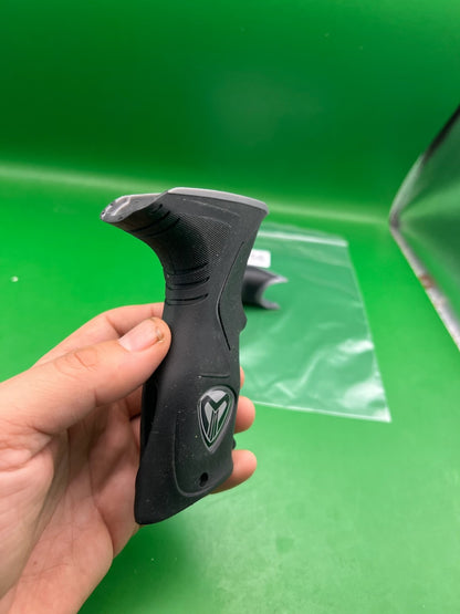 Dye DYE M2/M3 GRIP Panels Black