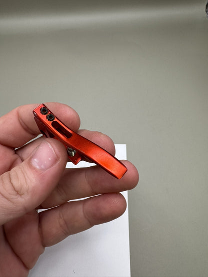 Dye DM13 Trigger