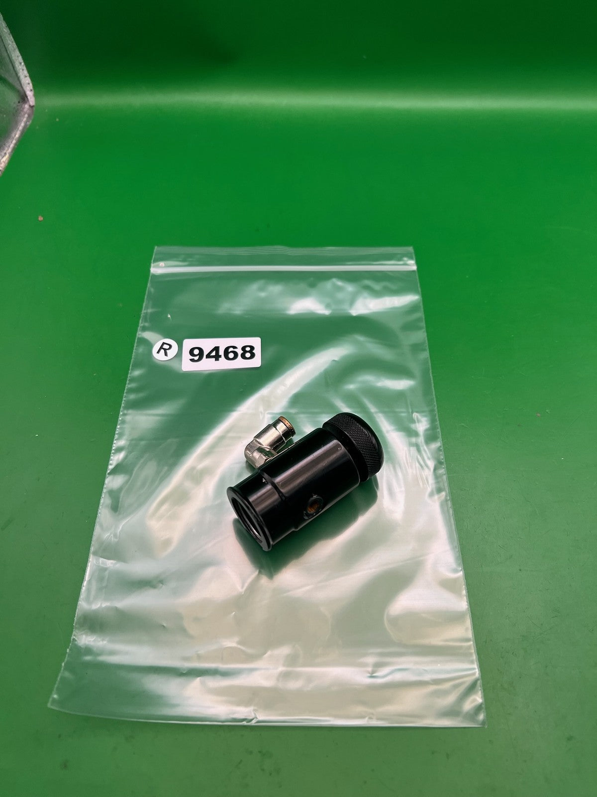 Custom Products CP ASA Black Gloss Knurled Knob 90-Degree Elbow