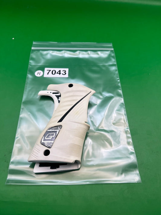 Planet Eclipse Ego LV1 Grip White Black