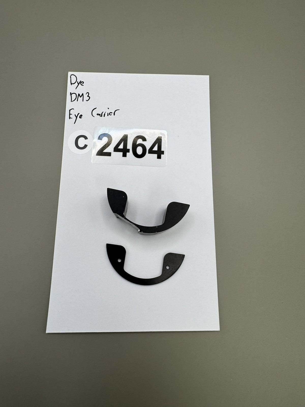 Dye DM3 Eye Carrier