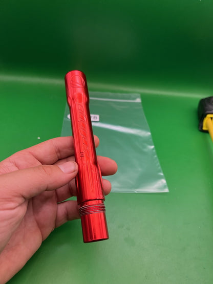 Dye UL Back-Satin Red 686 Bore AC Thread