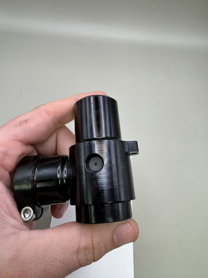 Dye DM3 Breech - Non Vision with Clamping Feedneck