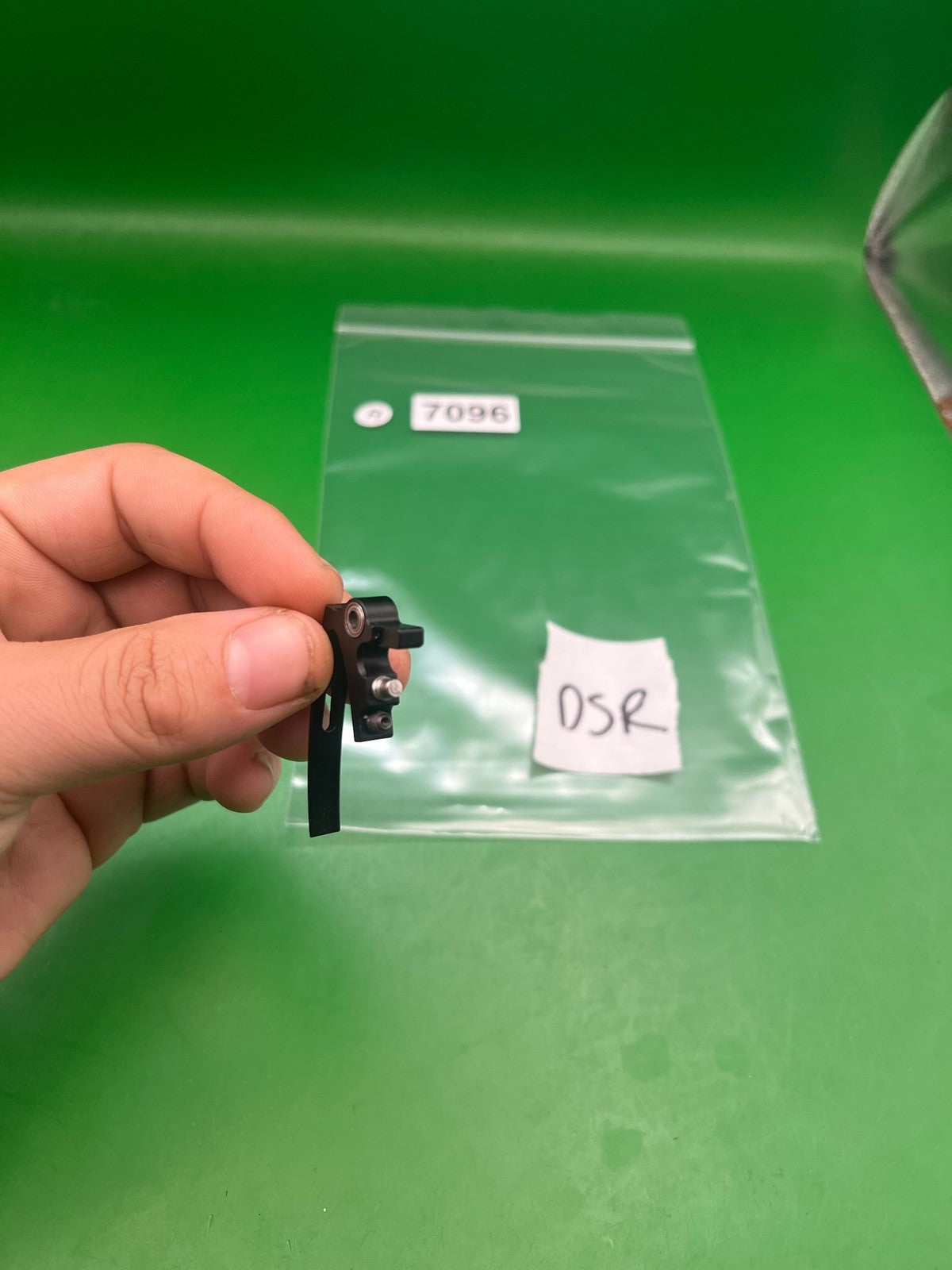 Dye DSR  Fang Trigger Black