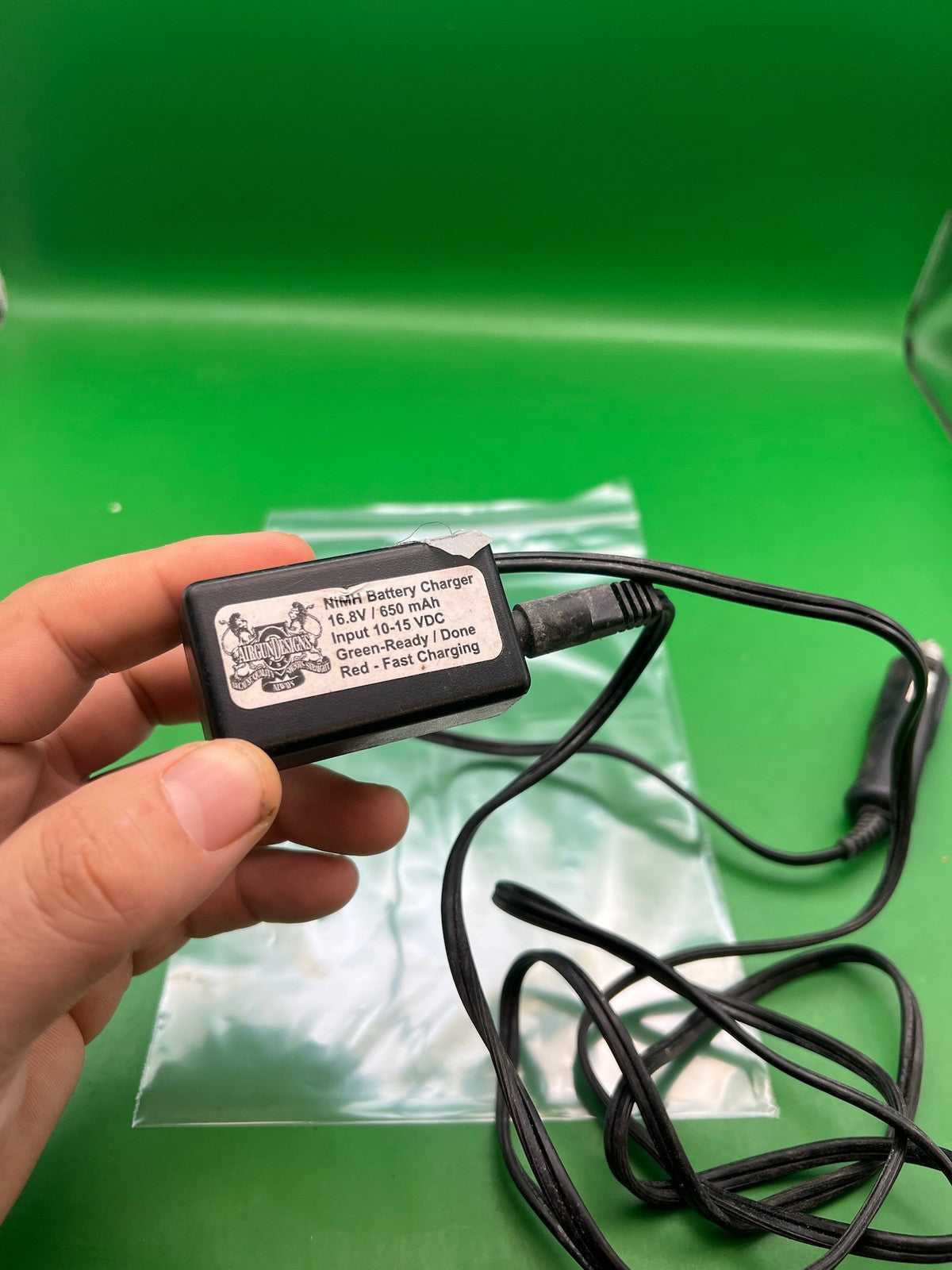 Airgun Designs NiMH Battery Charger 16.8V 650mAh Car Adapter Black