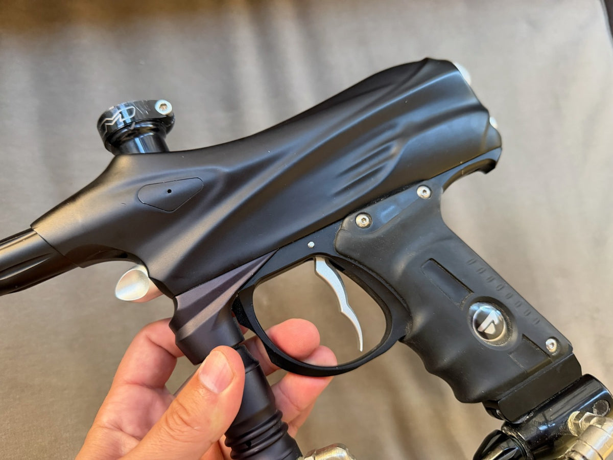 Black Dye Dm4 Paintball Marker - Fully Working