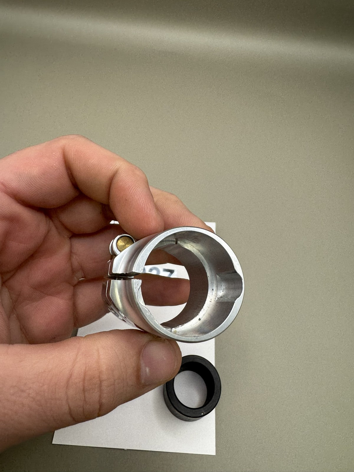 Bob Long Marq Feedneck