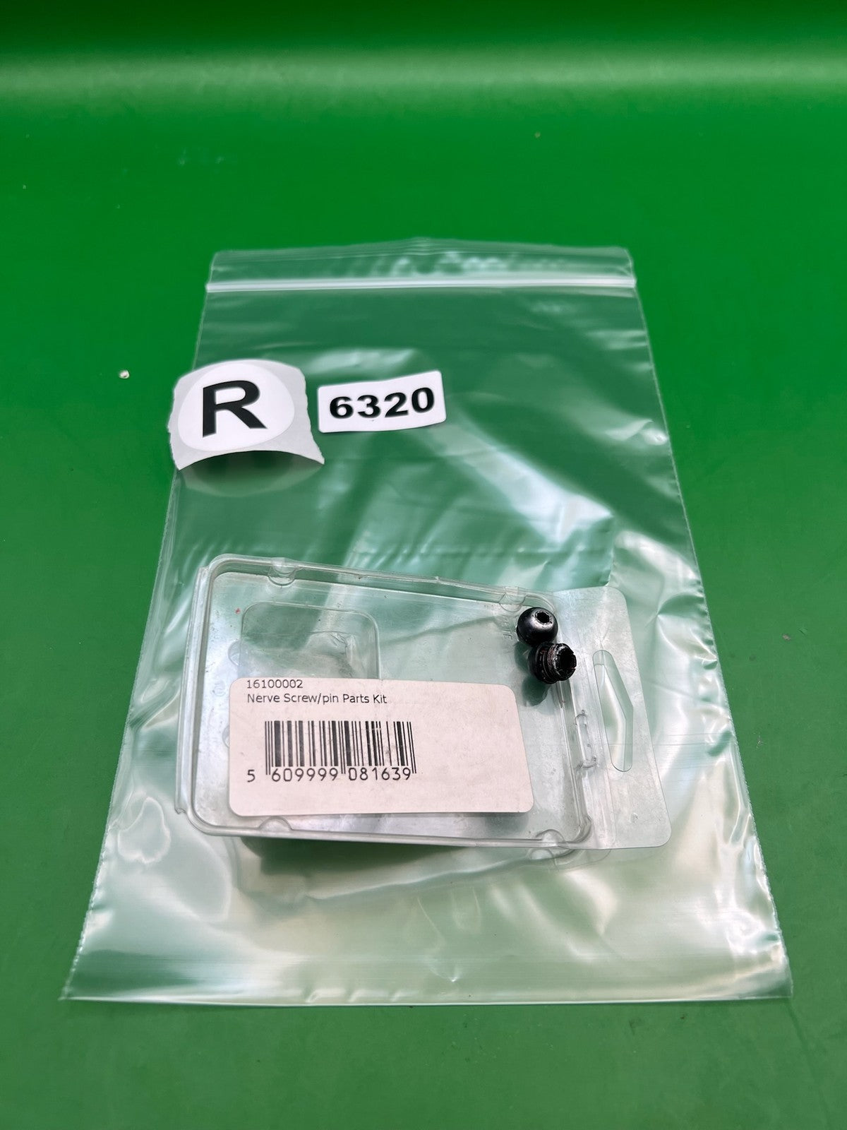 Smart Parts Nerve Screw Pin Parts Kit Black