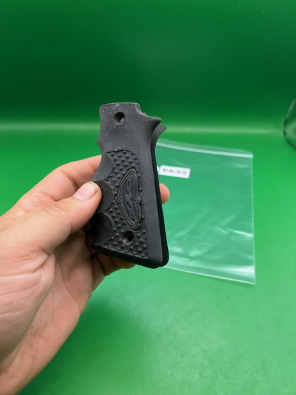 45* Paintball Grips - used paintball grip panel - black