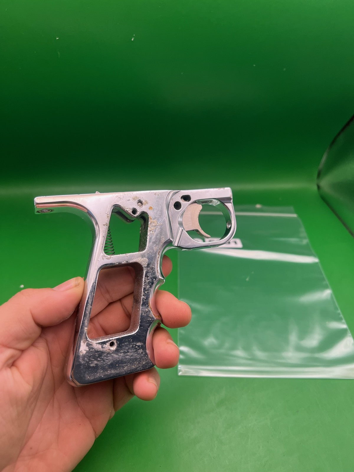 Autococker Kapp Groovy Frame - used paintball grip frame - chrome/silver