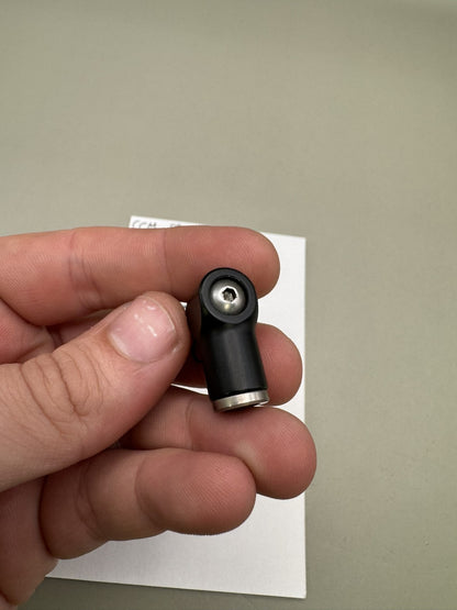 CCM PB 90Â° Fitting Black
