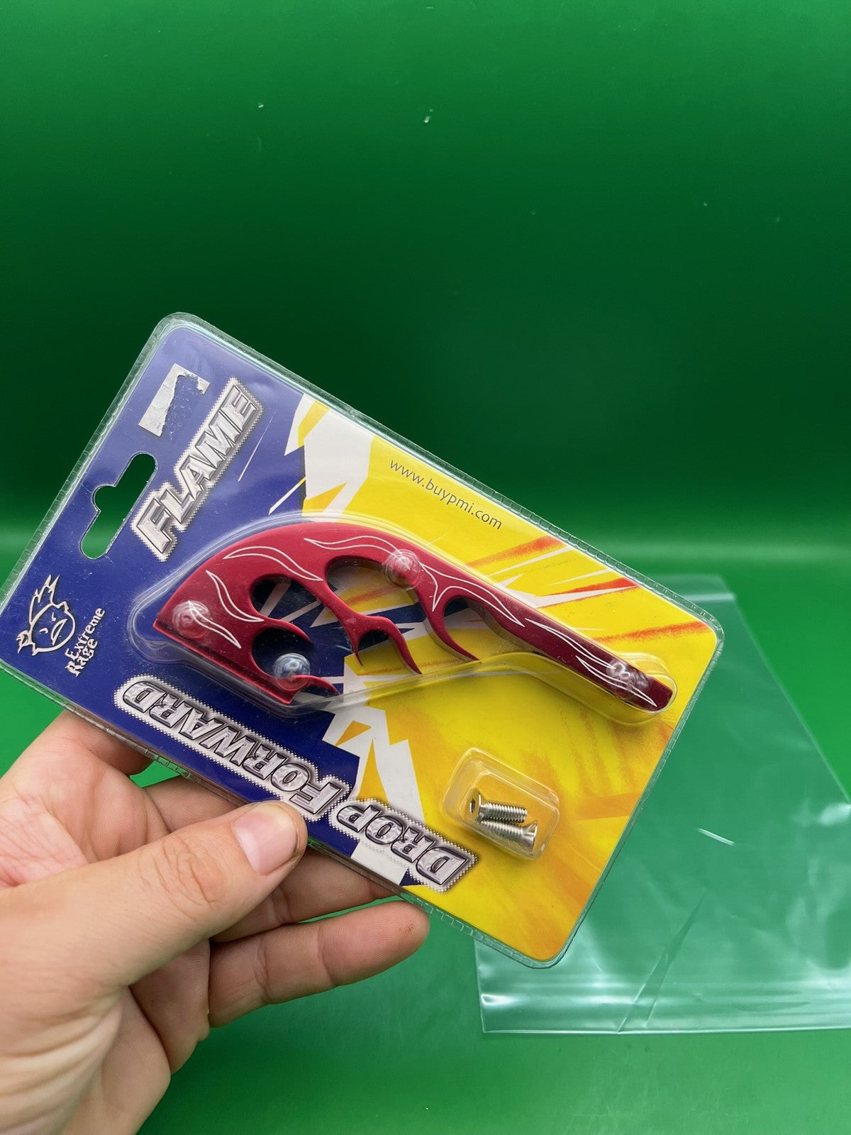 Extreme Rage Flame Drop Forward Red
