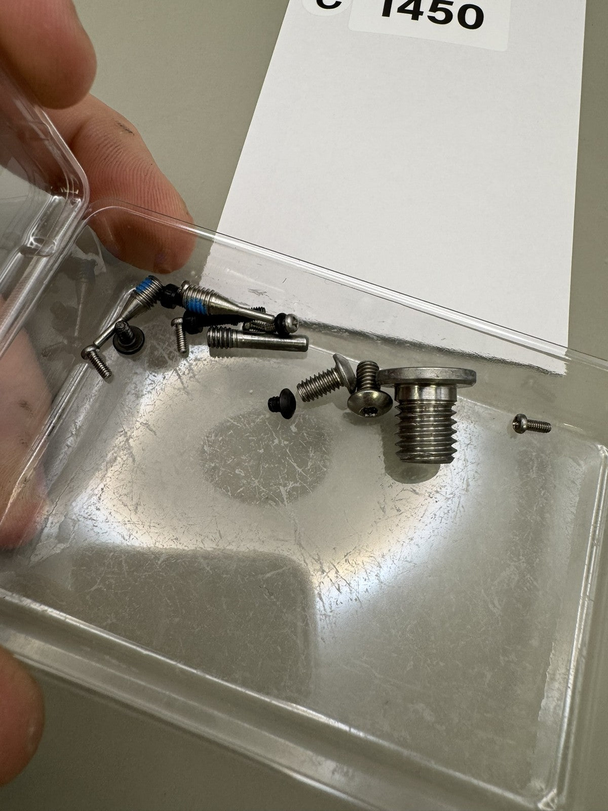 Dye DLS Screw kit