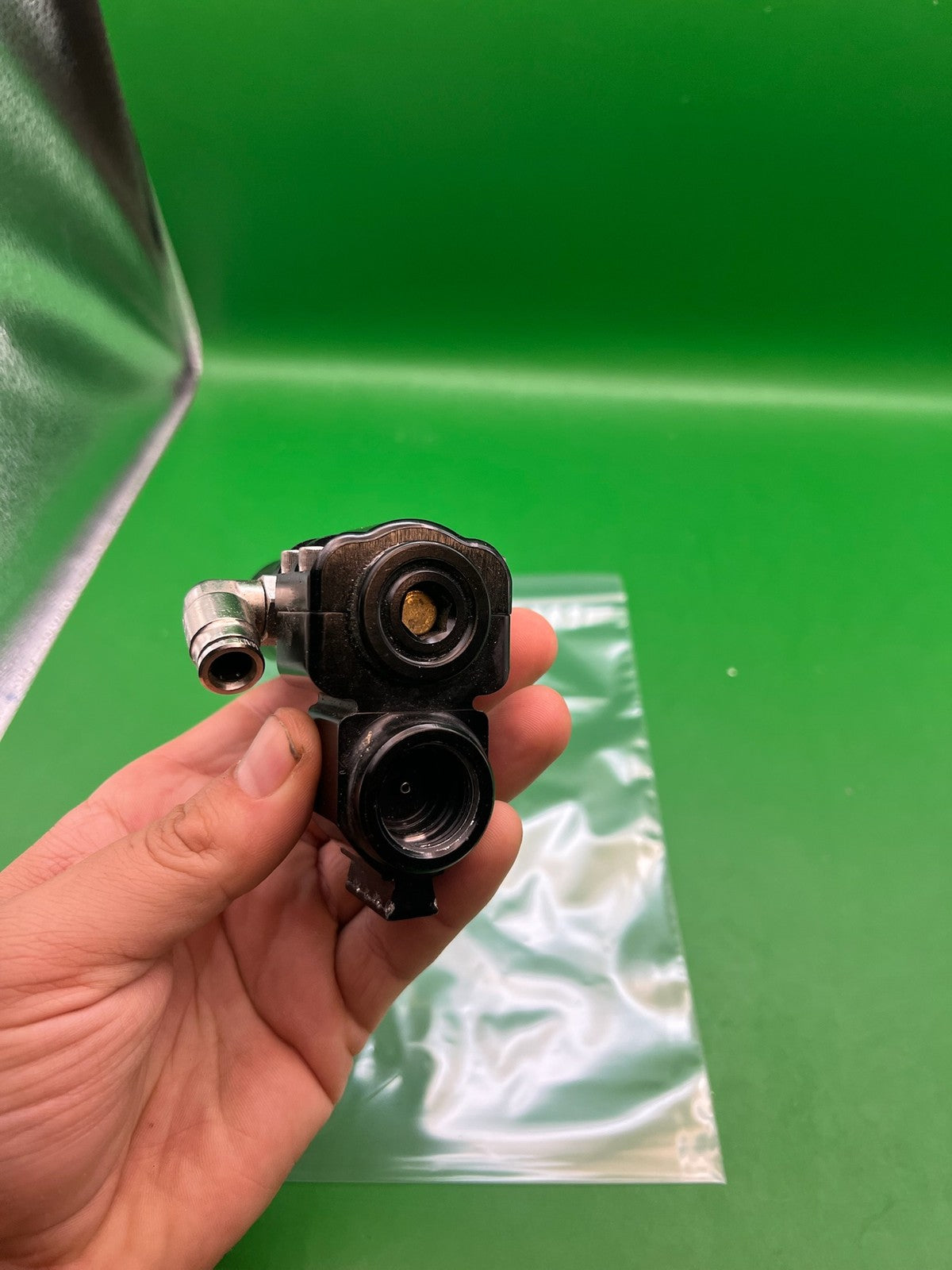 Smart Parts Max Flo For Parts - used paintball regulator - black/silver