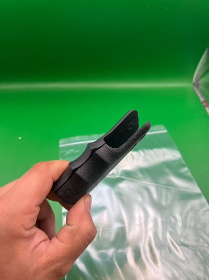 1911/45 Style Rubber Split Grips