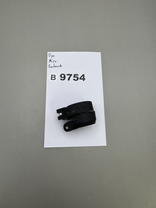 Dye Rize Feedneck