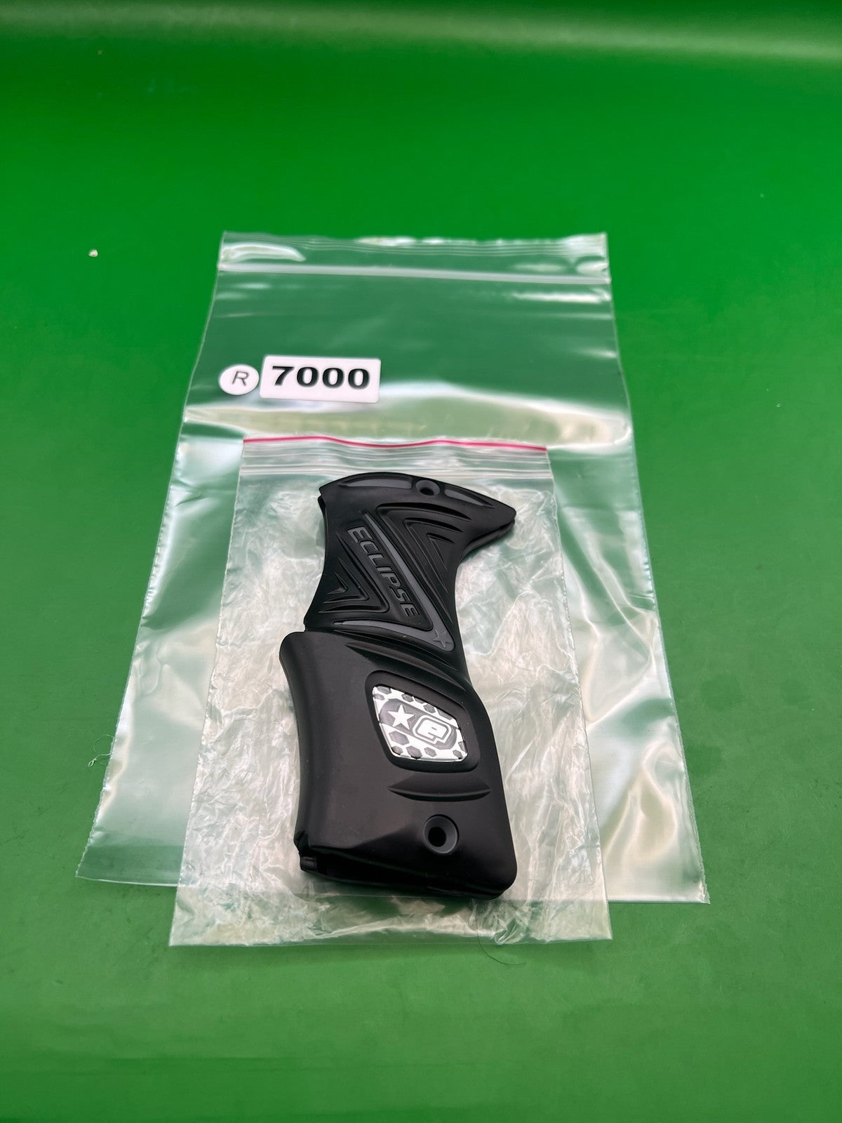 Planet Eclipse Ego11 Geo3 Rubber Grip Black