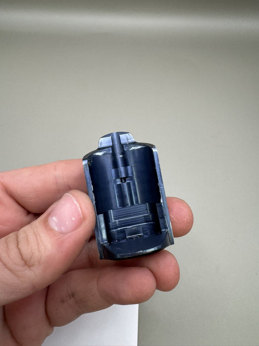 DLX Luxe 1.0/2.0 Bolt Cap