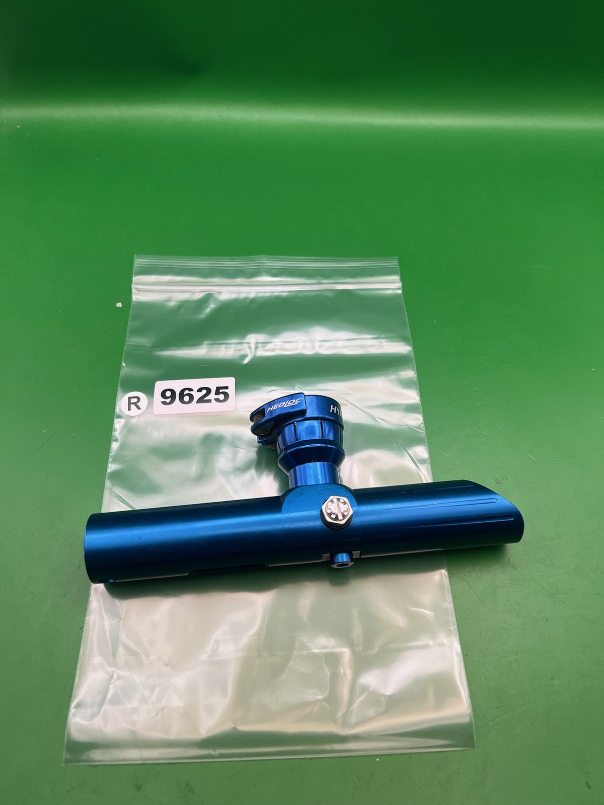 AGD Automag ULE Body Hybrid Headlock Feedneck Blue Aluminum Paintball