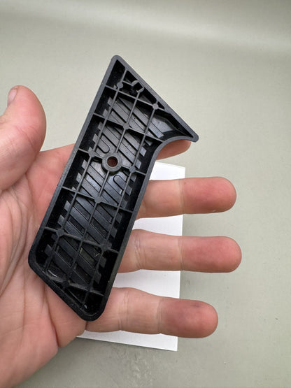 AGD Automag Classic Single Hole Grips