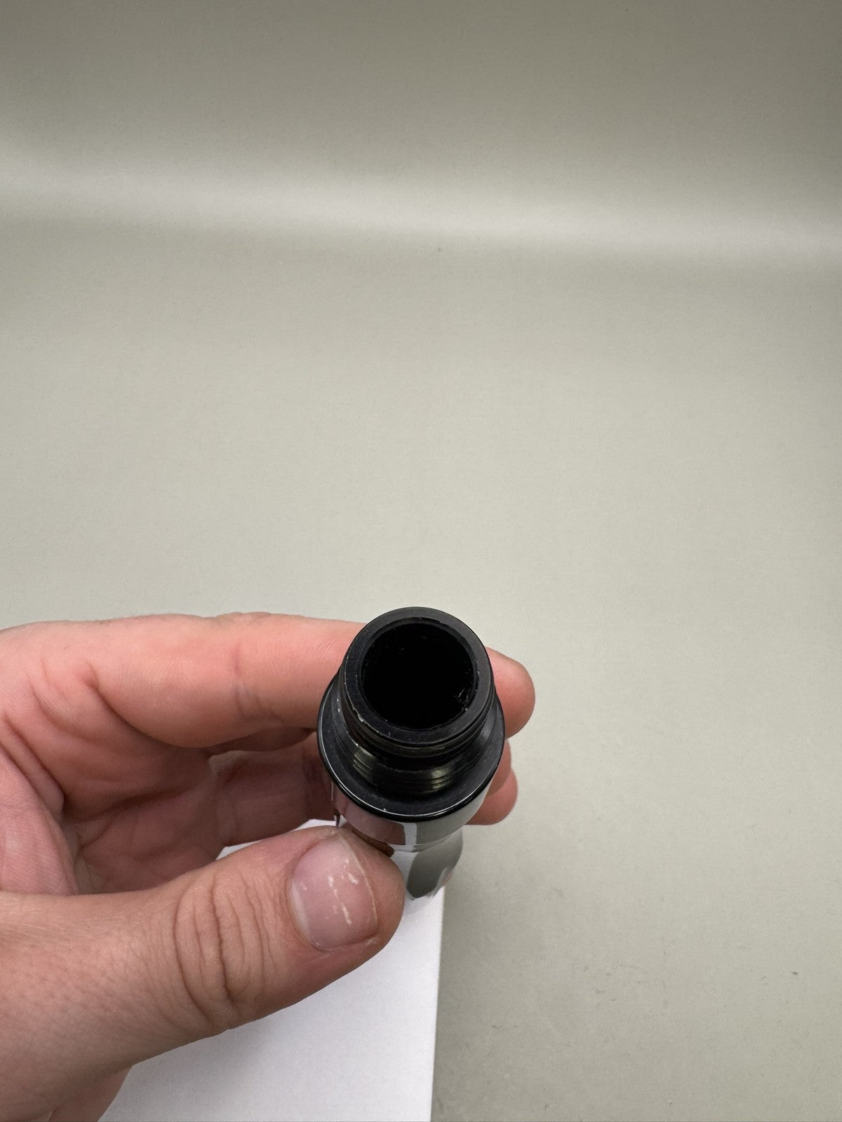 Custom Products Gas Through Grip