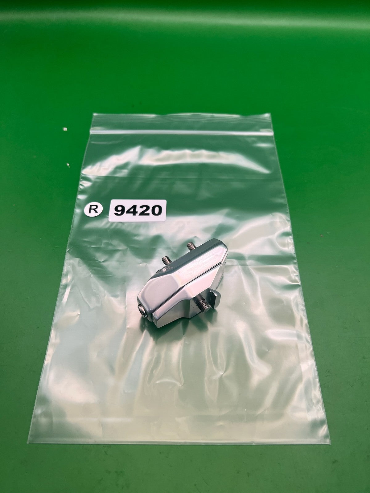 Silver WDP Angel Air On Off Air System Mount