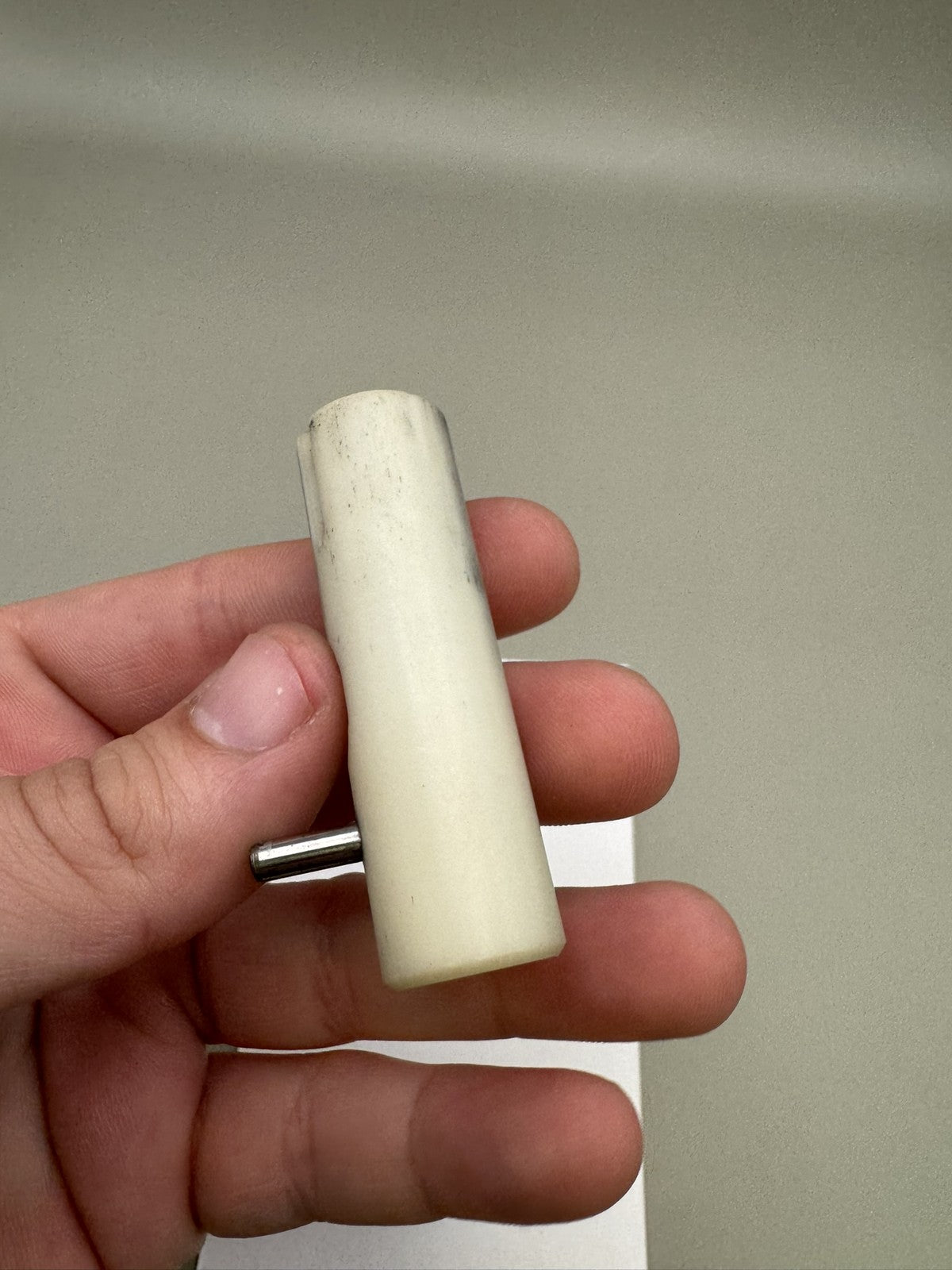 WDP Angel LCD Bolt White