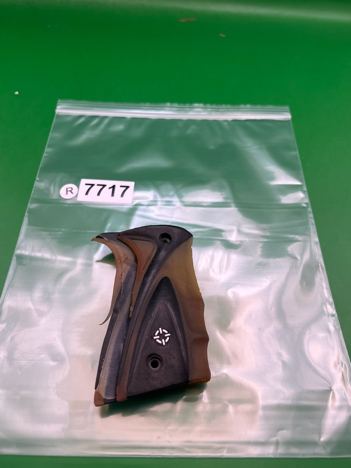 Rough Smart parts Grips