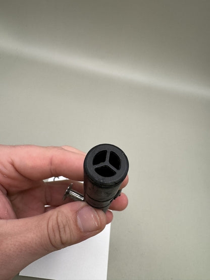 Bob Long G6R Bolt
