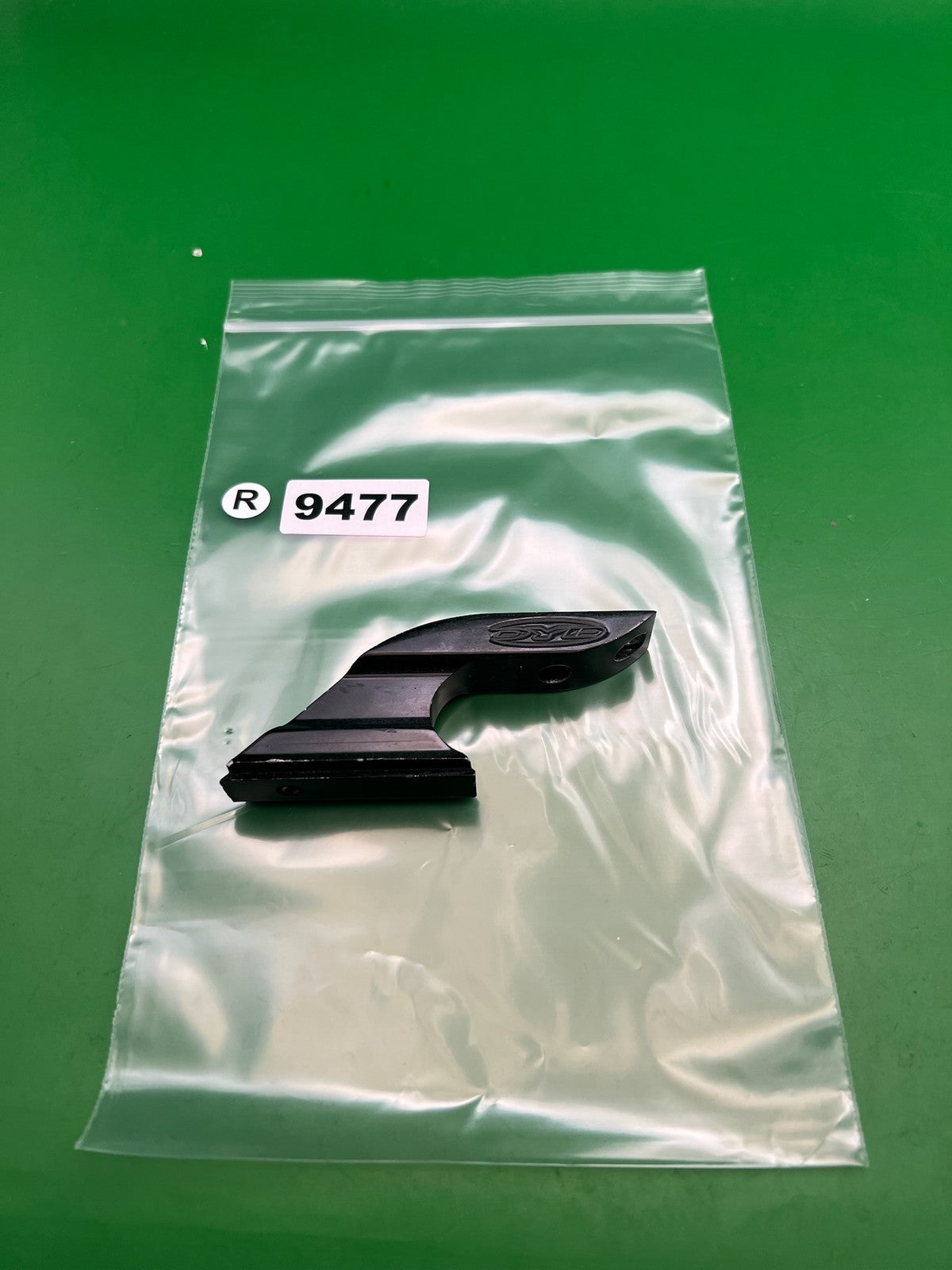 Dye Autococker Standard ASA Bottomline Black Vertical Air Source Adapter