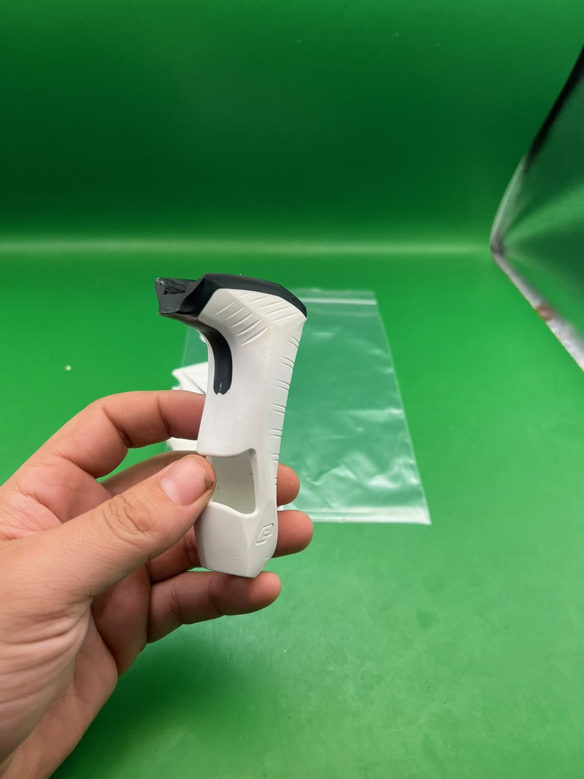 NEW Planet Eclipse Ego LV1.6/LV1.5/LVR/LV1.1/LV1 Colored Grip Kits - White