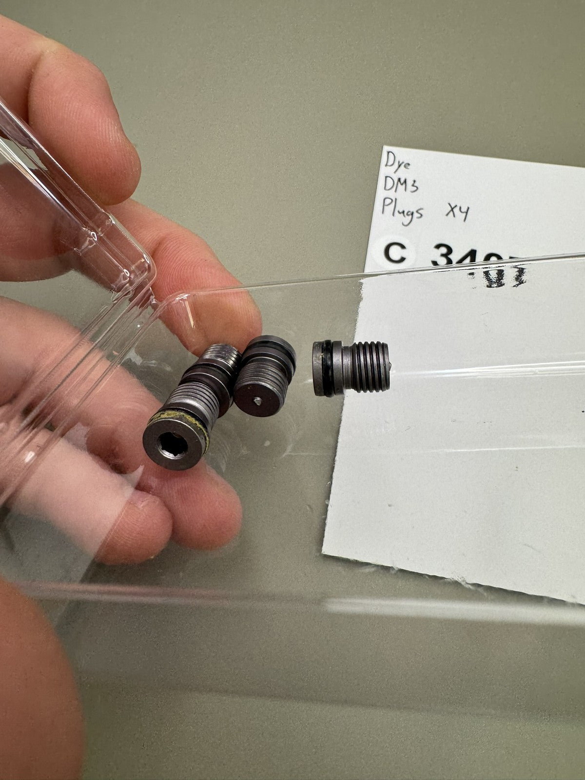 Dye DM3 Plugs X4