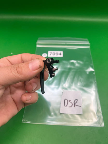 Dye DSR  Fang Trigger Black