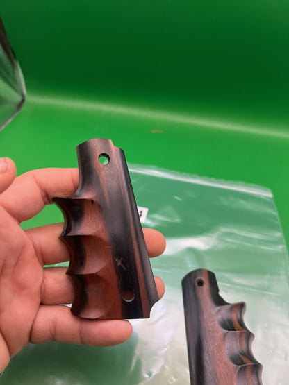 Wood Double Screw Grips