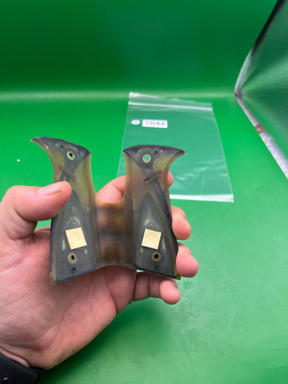 Smart Parts Grips