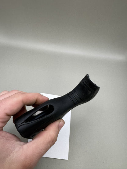 Dye DLS Grips
