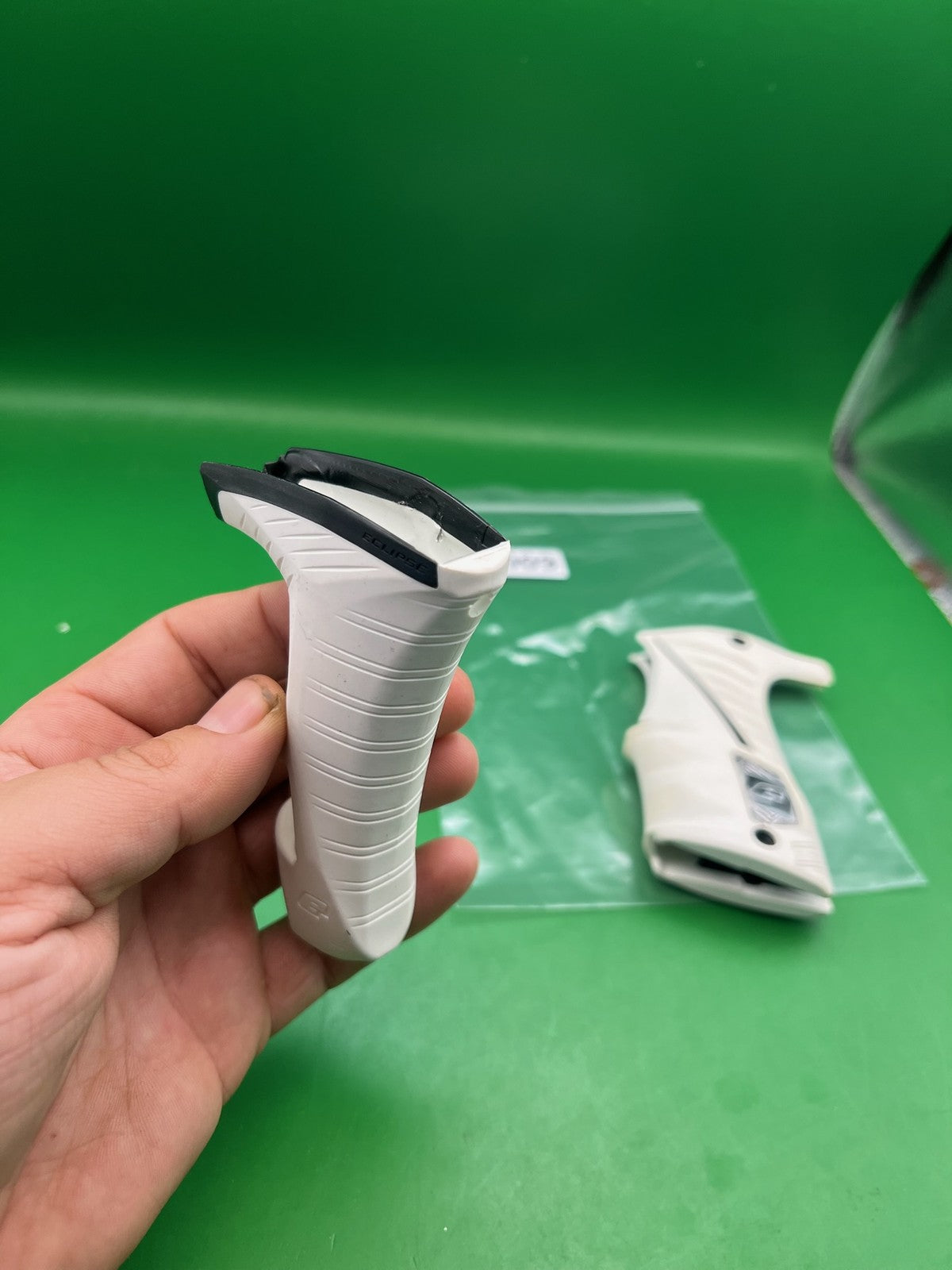 Planet Eclipse Lv1.6 Grips
