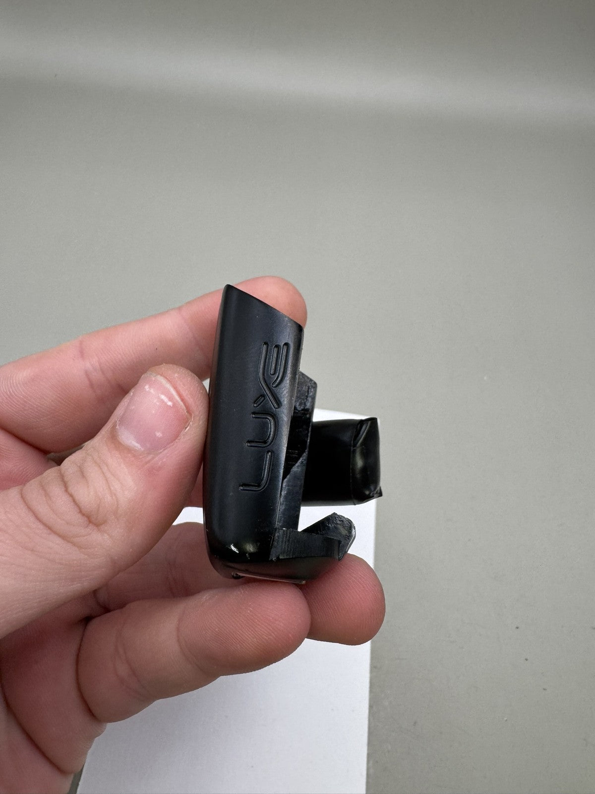 DLX Luxe ICE Bolt Cap