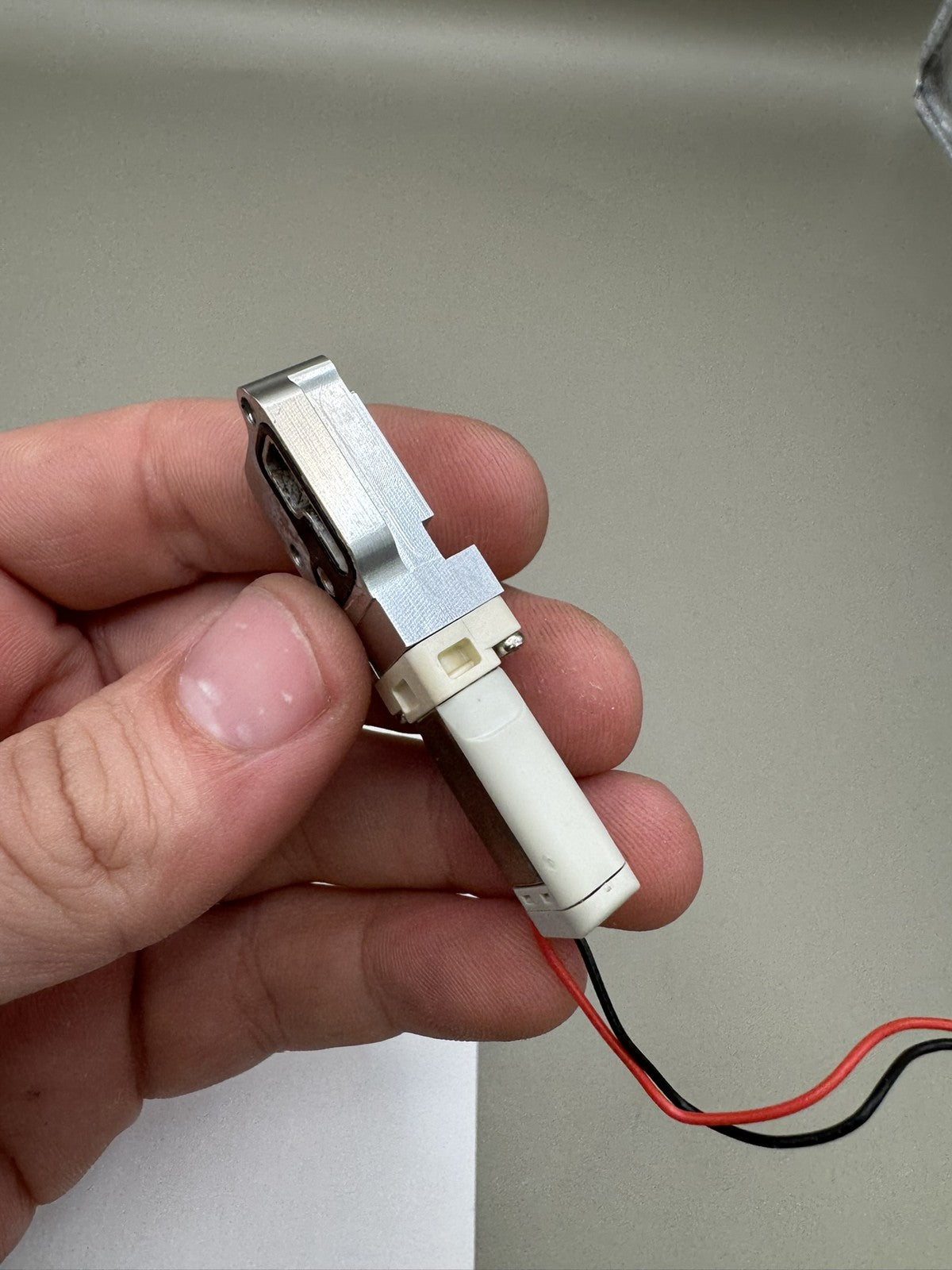 Dye DLS Solenoid