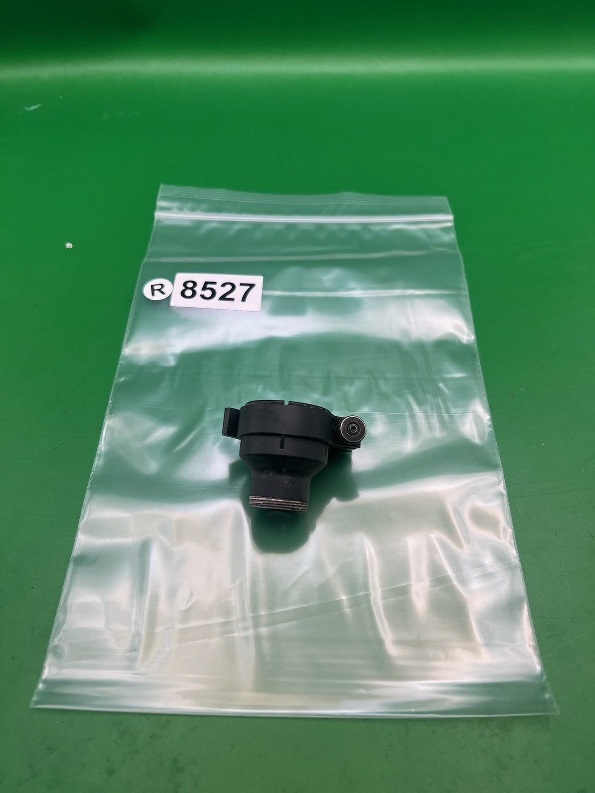 Trinity Clamping Lever Lock Feedneck Black Universal Paintball Marker
