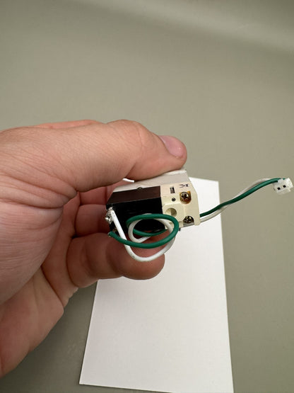 Dye DM3 Solenoid White