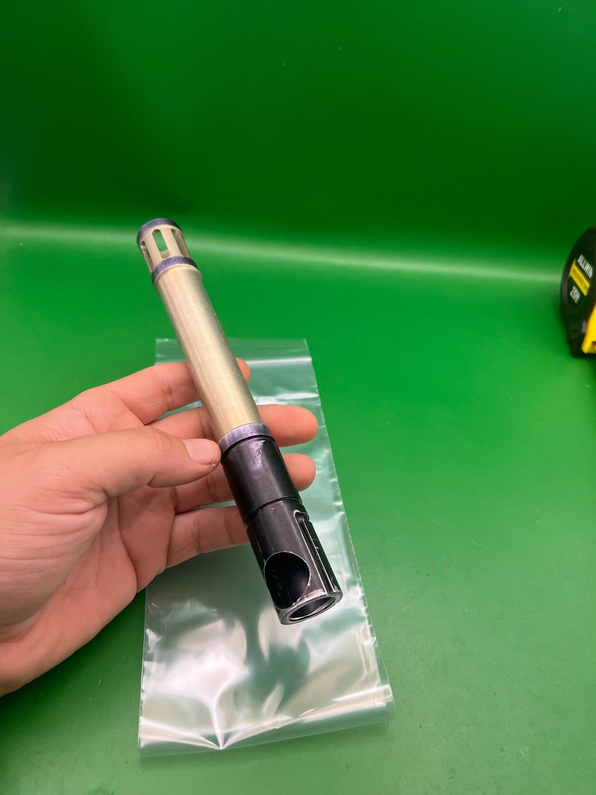 AGD Automag Stubby  Twist Lock Paintball Barrel .690 8in